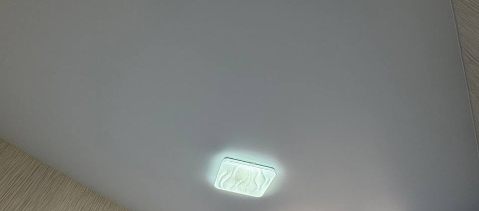 Iestieptie griesti ar lampu Gulbenē, profesionāla montāža un mājīga atmosfēra